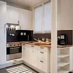 Sevigne Elegant *
